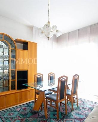 Appartamento di 95 m² con 3 locali e box auto a Ci