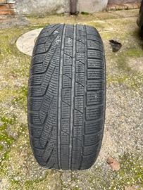 Gomme invernali Pirelli Sottozero 225/40 R18