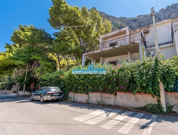 Villa indipendente addaura pitea de marsiglia
