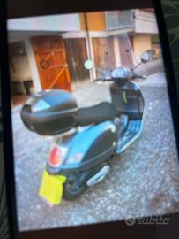 Vespa 125LX