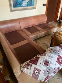 Divano ad angolo grande