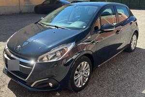 Peugeot 208 1.2 82 CV