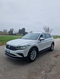 Volkswagen Tiguan 2.0 TDI 150 CV SCR DSG Life
