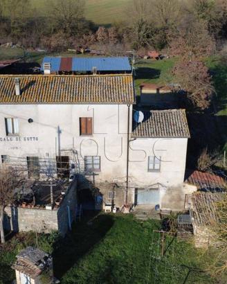 Appartamento di 150 m² con 3 locali e box auto a C