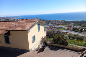 Appartwmnto in villa per lunghi periodi