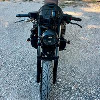 YAMAHA FZ 750 custom cafe racer anno 1985