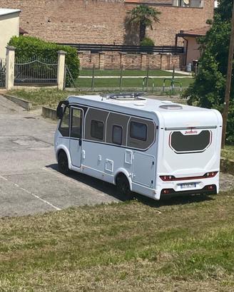 Motorhome Dethleffs Globebus Gt I 001