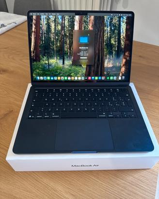 Mcbook Air M4 2025