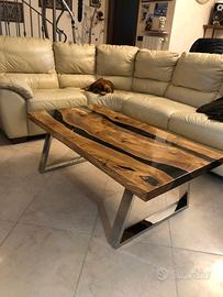 Tavolino soggiorno ulivo e resina