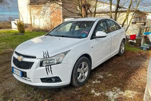  Chevrolet Cruze 1.8 GPL e benzina 2011