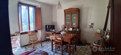 Terratetto 160 mq con giardino garage e deposito