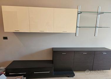 Mobili salotto e pensili in vetro