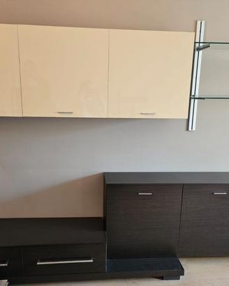 Mobili salotto e pensili in vetro