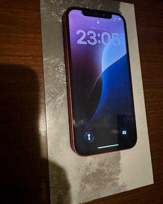 Iphone 12 Red