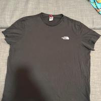 Maglietta nera the north face