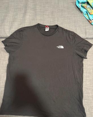 Maglietta nera the north face