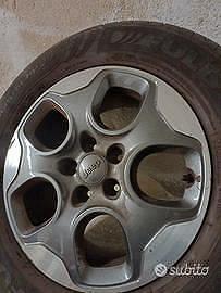 4 cerchi lega 16 piu sensori e gomme