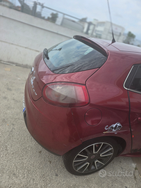 La mia fiat bravo è in buone condizioni puoi venir