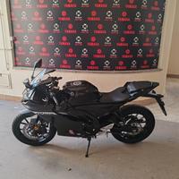 Yamaha YZF R125