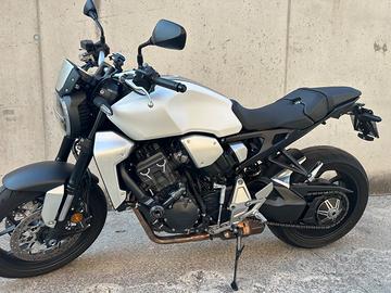 Honda cb1000r 2020
