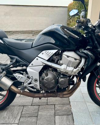 Kawasaki Z750 Black Edition 2012