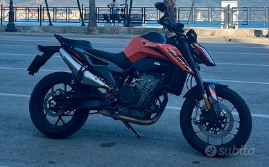 KTM Duke 790 L 2023