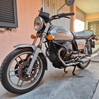 Moto Guzzi V35 ll