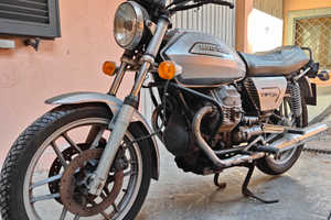 Moto Guzzi V35 ll