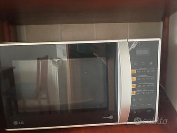 Forno LG a microonde nuovo mai usato