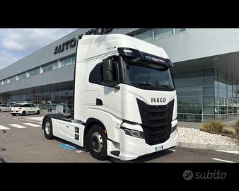 IVECO S-Way AS 440 S49 T/P U90383