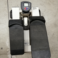 Attrezzo palestra step