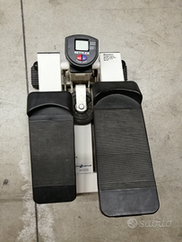 Attrezzo palestra step