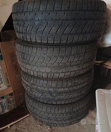 Gomme invernali 235 55 19 Suv