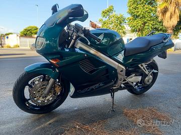 Honda VFR 750 - 1997