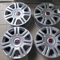 Cerchi in lega da 15 pollici per Fiat panda