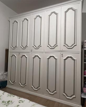 Armadio in legno pregiato