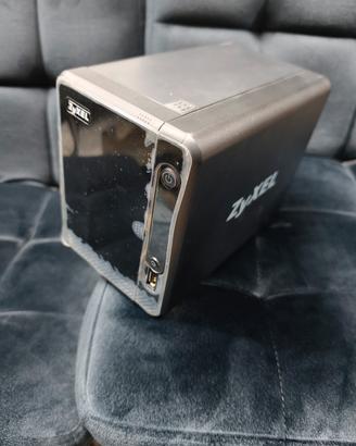 Zyxel Nas326 + 2 HDD da 1 TB cadauno