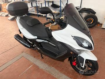 Kymco 300
