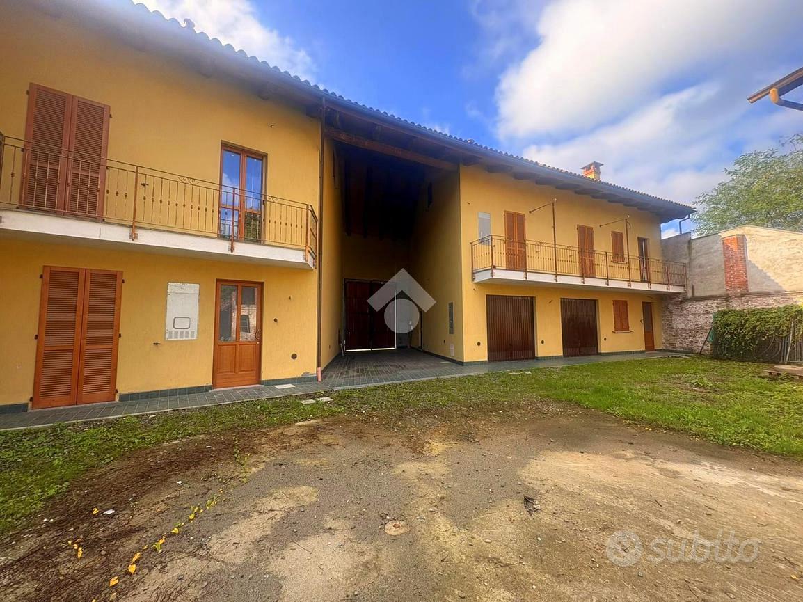Apartment in San Francesco al Campo, Centro - Altro