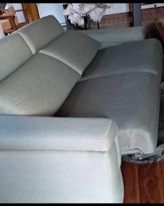 Divano 3 posti Poltronesofà con due sedute relax