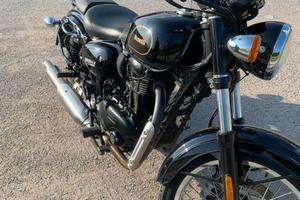 Benelli Imperiale 400 Moto Custom Naked nera