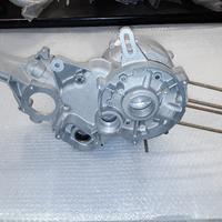 COPPIA CARTER MOTORE APE 220cc TTS COD.522174200