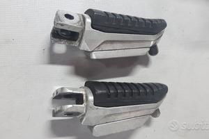 Pedana anteriore posteriore SUZUKI GSR 600 750