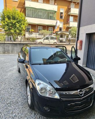 Opel Astra gpl