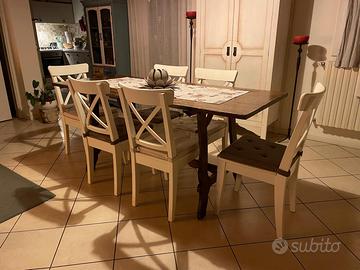 Tavolo antico in legno