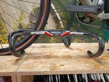 manubrio FSA full carbon 