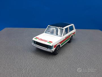 1:43 burago range rover castrol