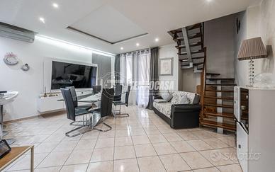 DUPLEX RISTRUTTURATO A CORREGGIO