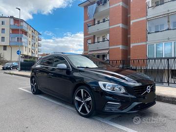 VOLVO V60 D2