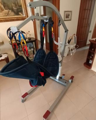 Sollevatore elettrico per anziani o disabili